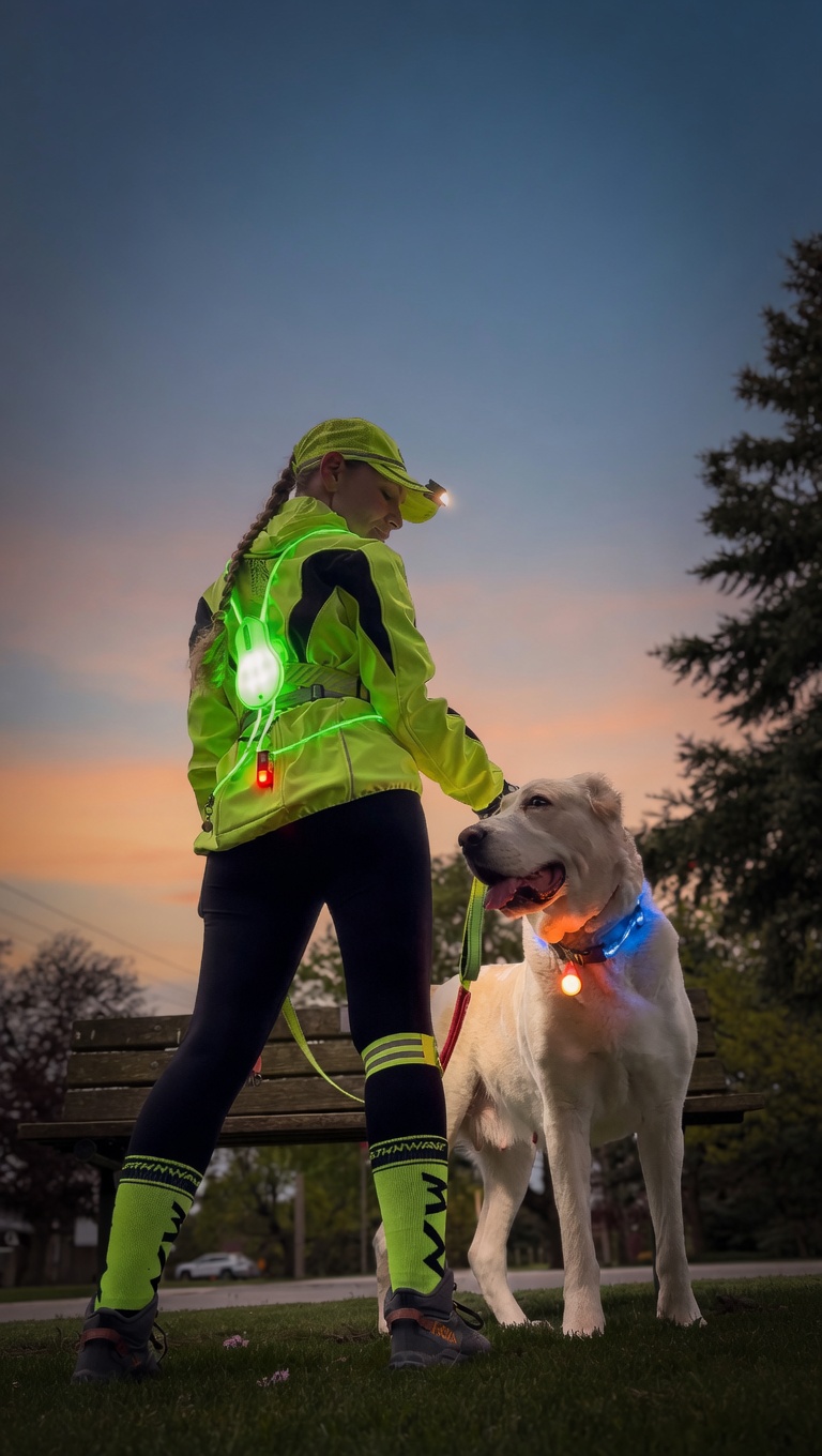 Neon, Reflective & Functional: AliExpress Outdoor Cardio Must-Haves 2026